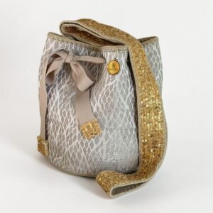 Mochila contemporánea gris